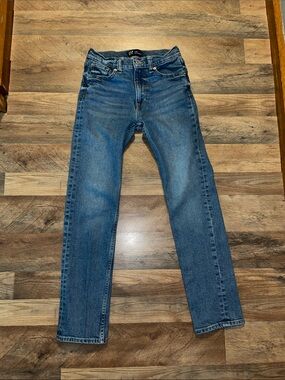 Gap Women’s 90’s Straight Stretchy Jeans size 2/26R EUC